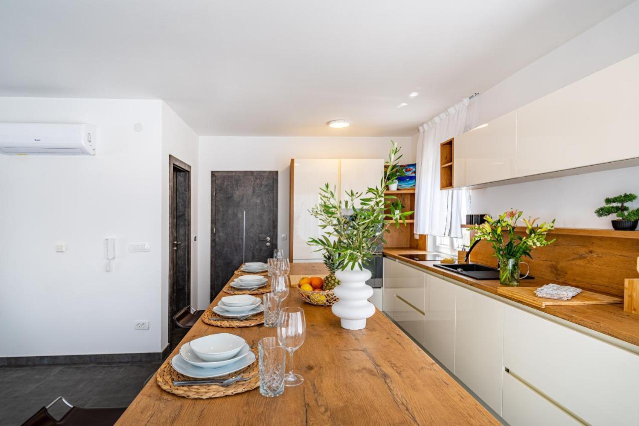 Apartamento Rooftop Spa Trogir Exterior foto